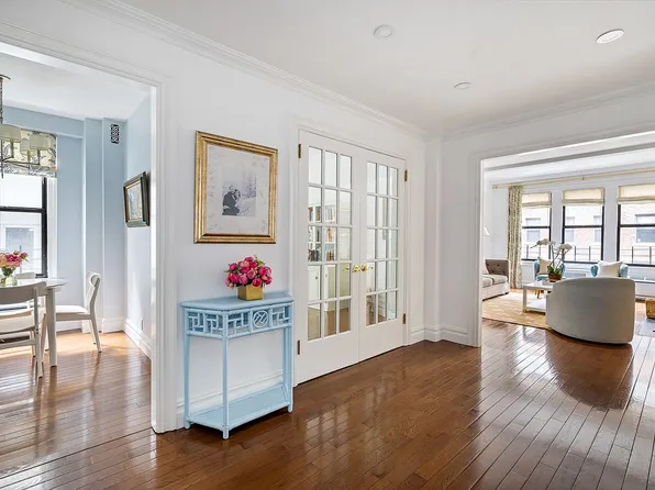 114 E 84th St APT 4B, Manhattan, NY 10028