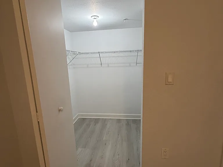 21050 SW 87th Ave #105 — Photo 8
