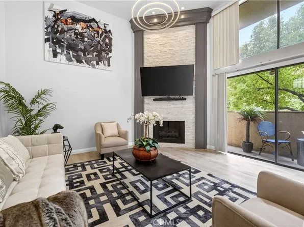 5356 Las Virgenes Rd, Calabasas, CA 91302