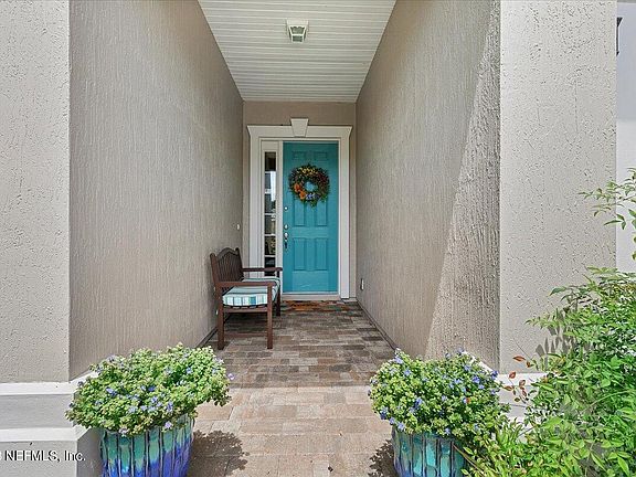 4th image of 3554 CROSSVIEW Drive