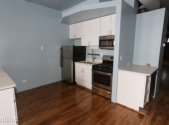 5th image of 1570 N Milwaukee Ave #2B