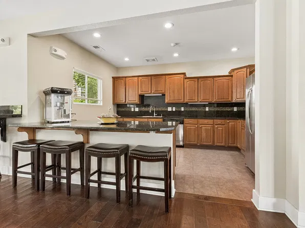 Scenic Woods Apartments