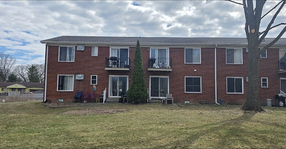 2nd image of 15385 Eastwood St #7A