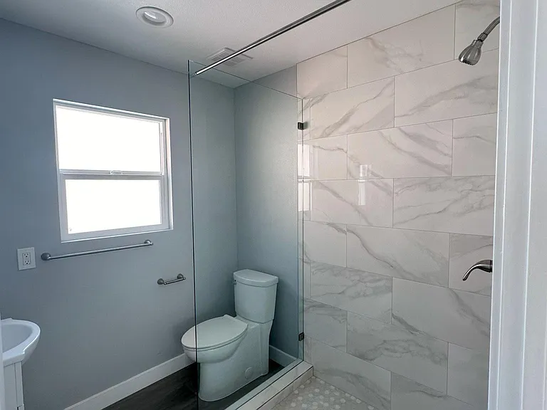 221 Lemon St #3 — Photo 8