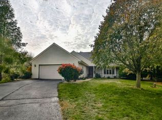 4245 Gloucester Rd, Roscoe, IL 61073