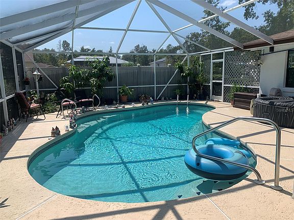 4th image of 4308 SW 139th Pl