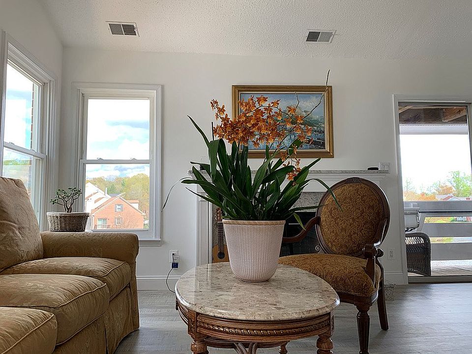1st image of 7604G Lakeside Village Dr