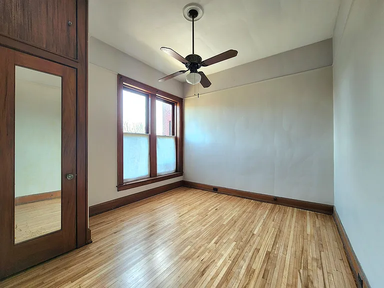 814 Center Ave #C — Photo 13