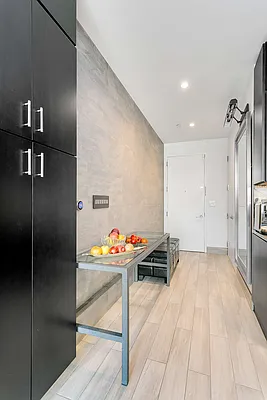 Sold by Modern Spaces | media 5