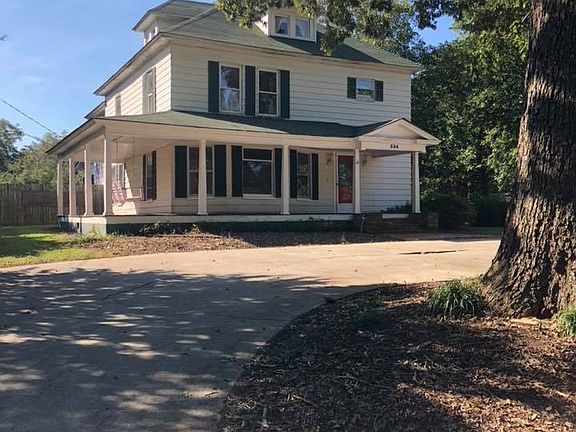 3rd image of 334 E Swannanoa Ave