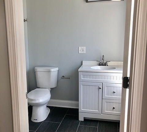 3rd image of 5731 S Michigan Ave #2