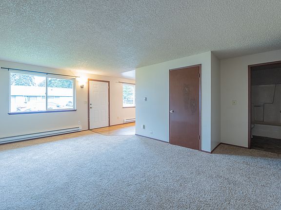 3rd image of 10608 14th Avenue Ct S