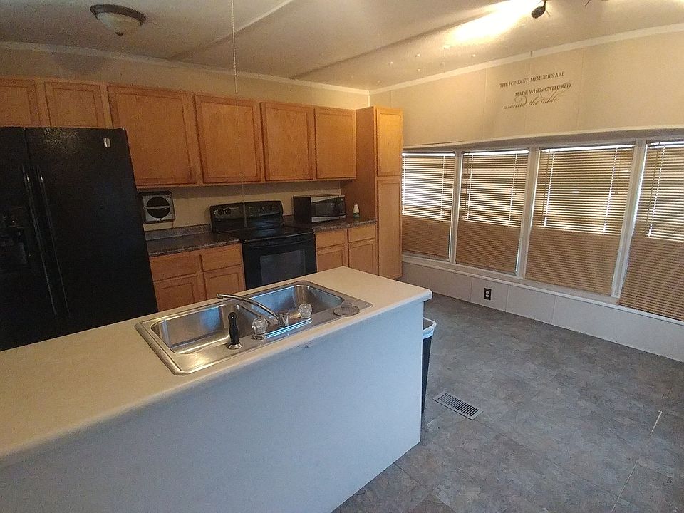 2nd image of 8800 S Harlem Ave Trailer 1413