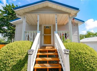 209 W South Railroad St, Knob Noster, MO 65336