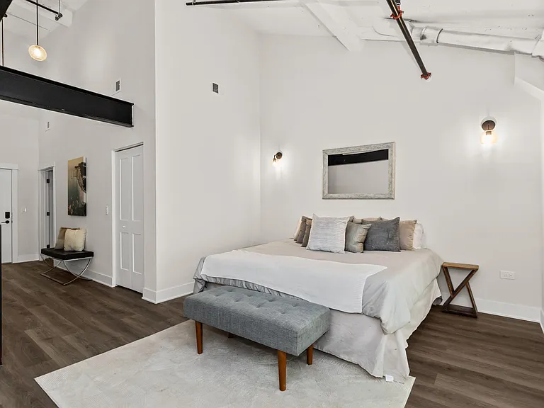 Temple Lofts — Photo 23