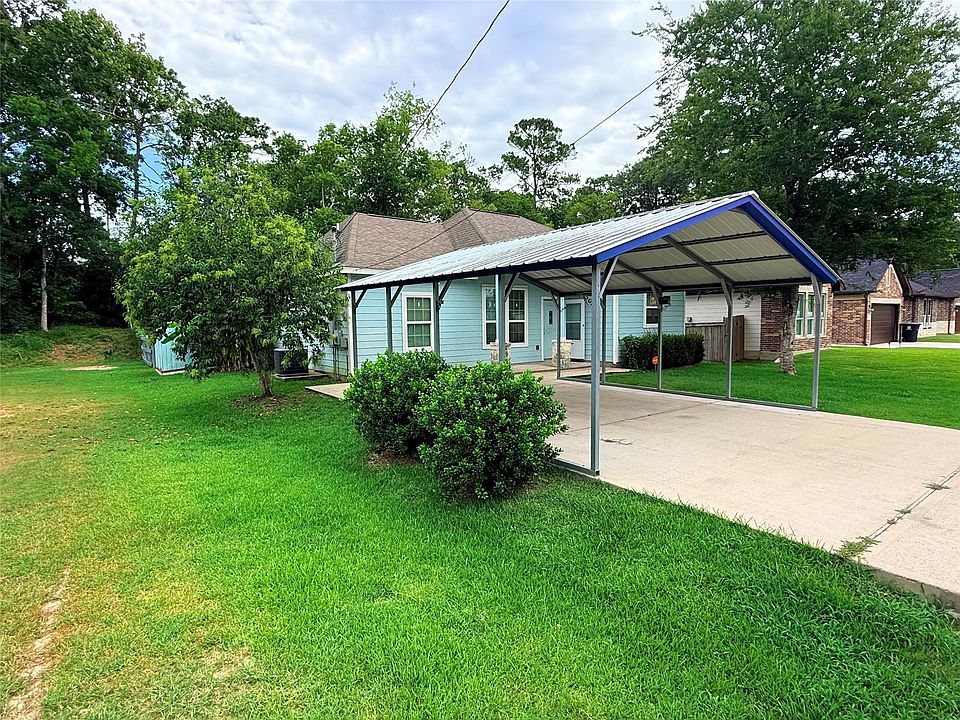 1st image of 1330-1332 Red Fox Dr