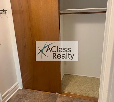 4th image of 32-53 44th St #2R