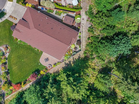 3rd image of 14527 192nd Avenue Ct E