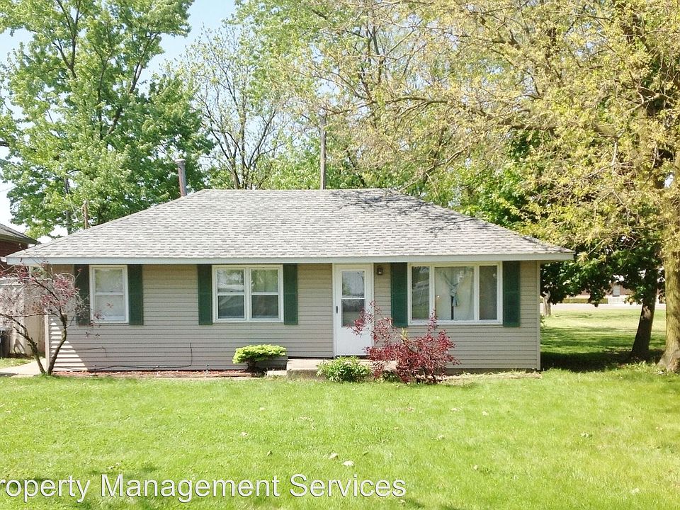 1st image of 1021 Lincolnway E