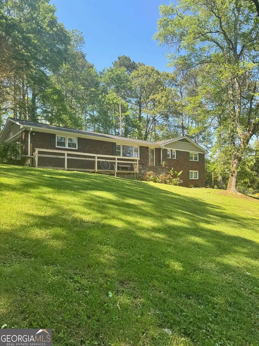 11 Pine Park Dr SE photo 1