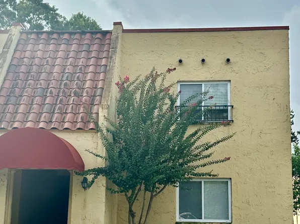 3878 LA MIRADA Drive N #8, Jacksonville, FL 32217