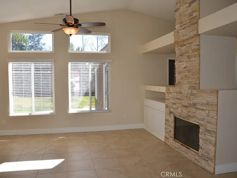 32499 Strigel Ct — Photo 6