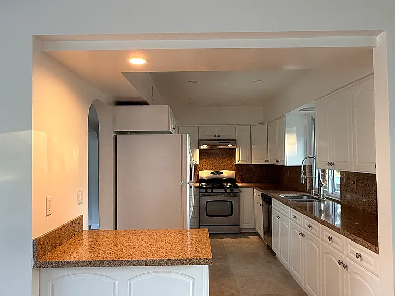 410 N Canyon Blvd — Photo 14