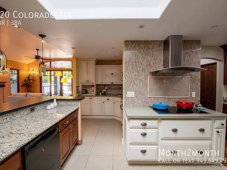 820 Colorado Ave — Photo 5
