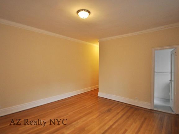3rd image of 1104 Lexington Ave APT 2D