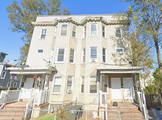 215 Rosette St #3R, New Haven, CT 06519