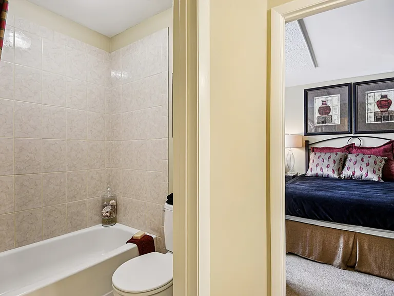 Howard Hills Rental Townhomes and Duplexes — Photo 113