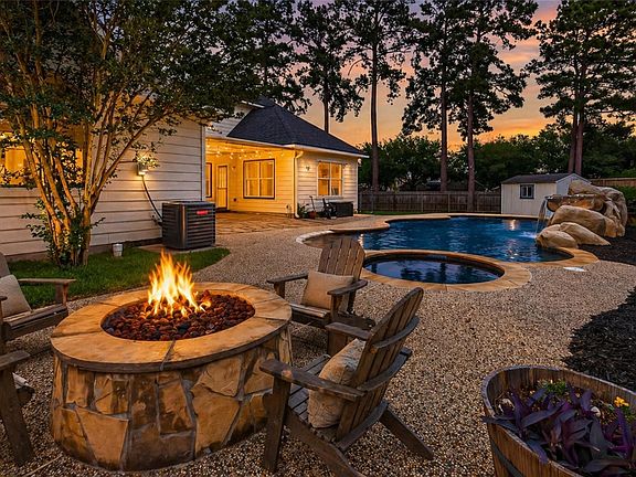 3rd image of 7411 Stonesfield Pl