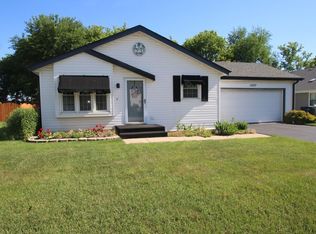 1207 W 6th St, Belvidere, IL 61008
