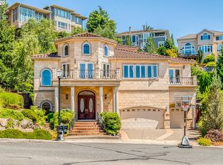 9209 NW Finzer Ct, Portland, OR 97229