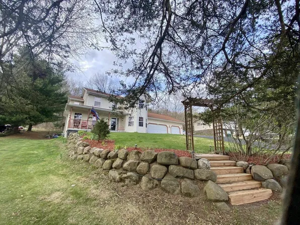 W10740 East Harmony DRIVE, Lodi, WI 53555