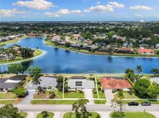 2492 Kings Lake Blvd, Naples, FL 34112