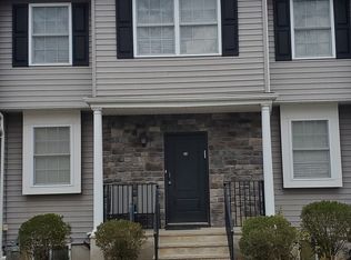 13 Rivka Ln, Lakewood, NJ 08701