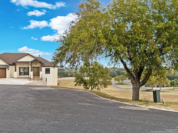 5th image of 119 Pinnacle LOT 9