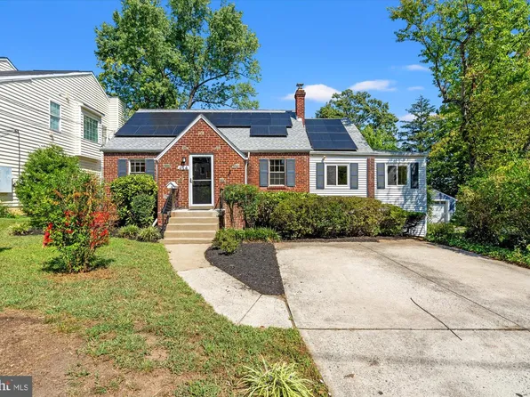 414 Ethan Allen Ave, Takoma Park, MD 20912