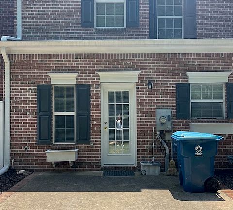 2nd image of 5666 Lawley Dr #5666