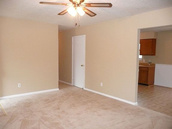 LIVING ROOM ENTRANCE TO HALL 