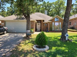 5520 E Rosedale St, Fort Worth, TX 76112