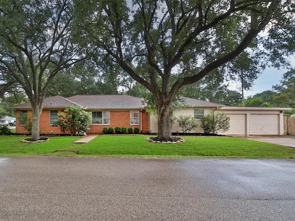 808 Avenue K, Rosenberg, TX 77471