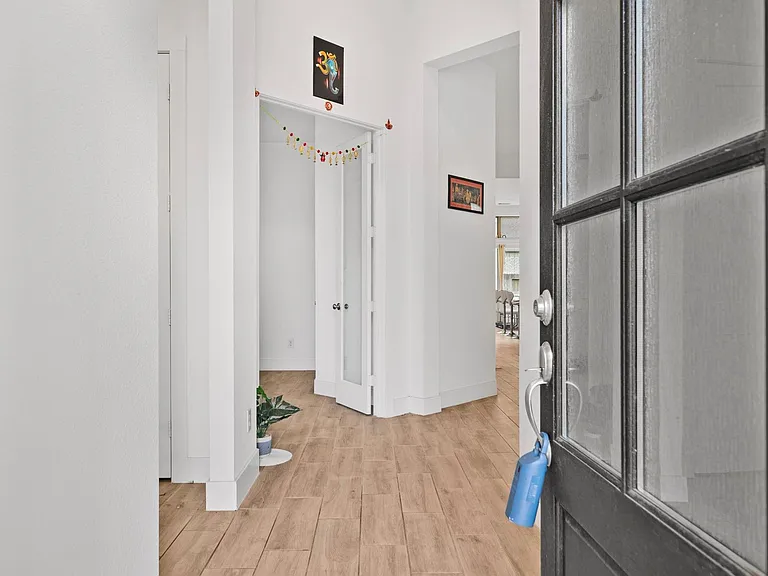 10718 Blossom River Dr — Photo 6