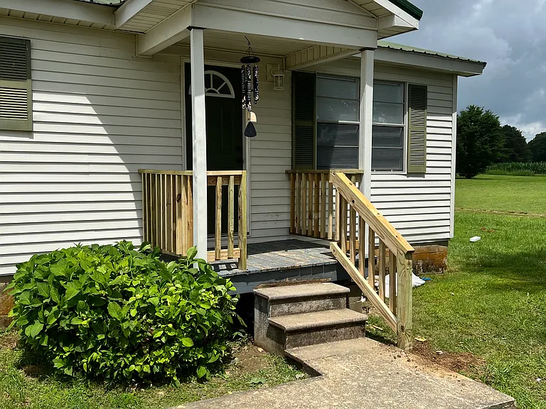 355 Wingo Cir — Photo 3