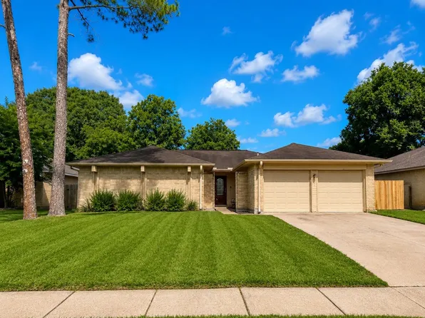 1010 Mayweather Ln, Richmond, TX 77406