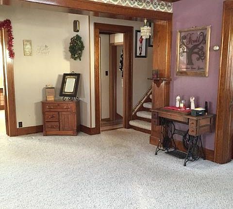 5th image of 560 Central Ave