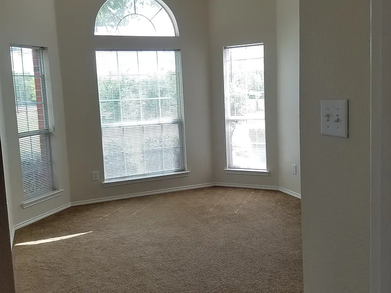 422 Cypress St — Photo 22