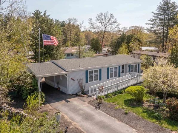 13 Brandon Lane, Goffstown, NH 03045