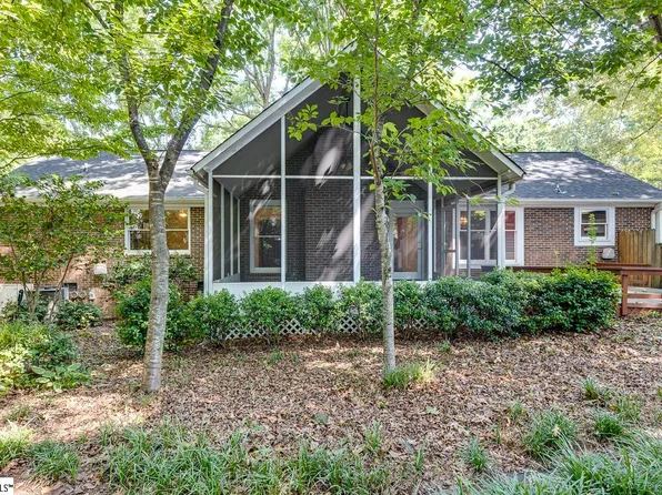 100 Fox Hollow Ct, Simpsonville, SC 29680
